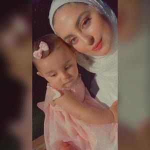 Meet your Posher, Farah